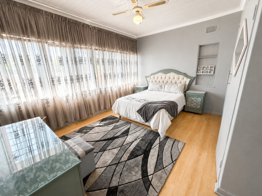 4 Bedroom Property for Sale in Vaalpark Free State